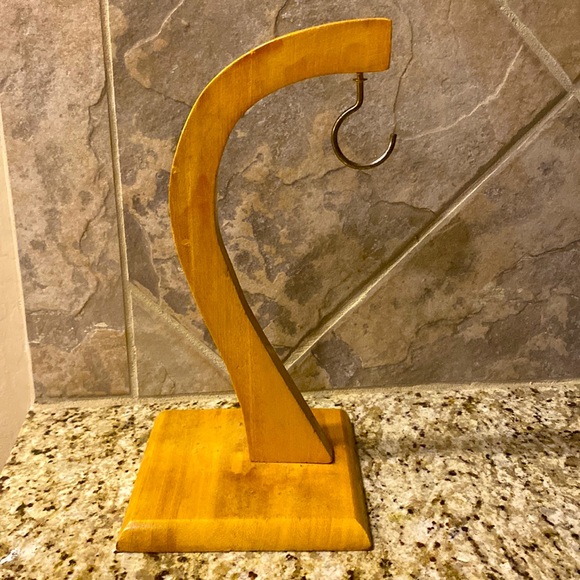 🆕 Banana Holder - Picture 1 of 4